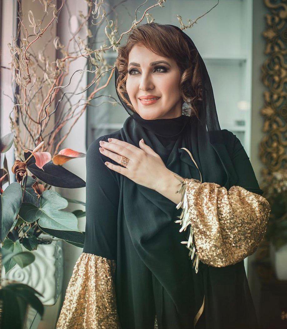 خوشگذرانی فاطمه گودرزی بازیگر محبوب در کنار عروس و نوه هایش