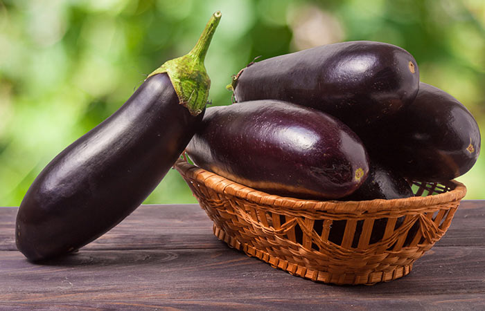 چگونه بادمجان شیرین و تلخ را به هنگام خرید تشخیص دهیم؟