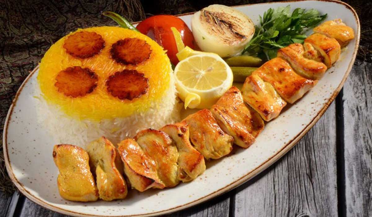 جوجه کباب زعفرانی خوشمزه به سبک رستوران های معروف سنتی