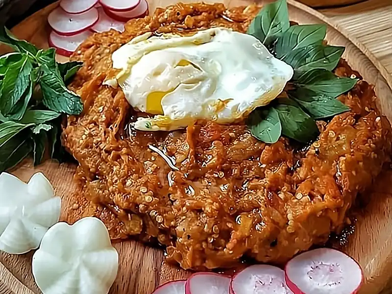 طرزتهیه میرزا قاسمی به روش اصیل گیلانی با طعمی دودی و فوق العاده خوشمزه