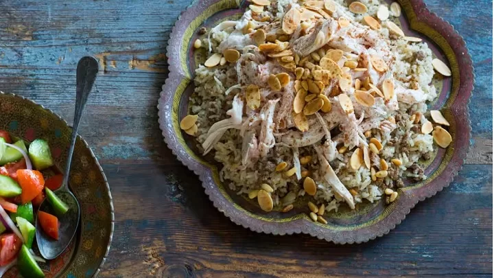 دستورپخت چغاله بادام پلو با مرغ یکی از خوشمزه‌ترین غذاهای بهاری