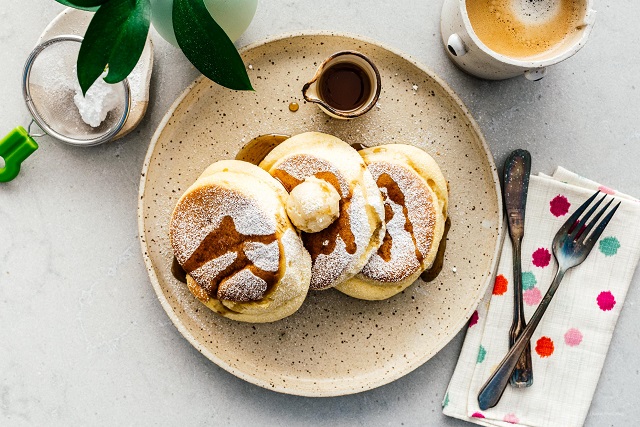 دستورتهیه پنکیک پف دار با بافتی لطیف و ابری،صبحانه‌ای خاص و متفاوت