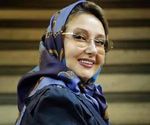عکسی احساسی از کتایون ریاحی و پسرش که توجه‌ها را به خود جلب کرد