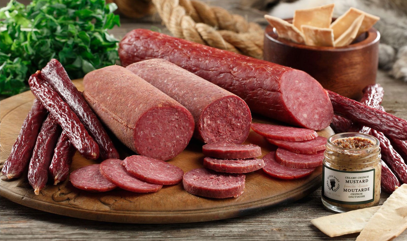چگونه سوسیس کالباس فاسد را از سالم تشخیص دهیم؟