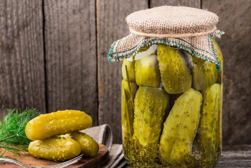5 ترفند خانگی برای کاهش شوری خیارشور بدون خراب شدن طعم آن