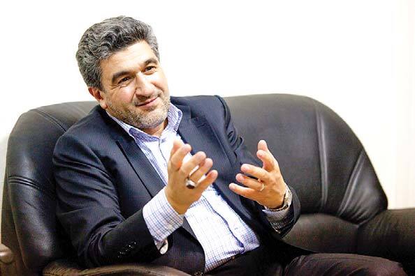 پاسخ رئیس بورس به سؤالات اهالی بازار سرمایه؛ از خرید و فروش سهام عدالت تا عرضه خودرو در بورس